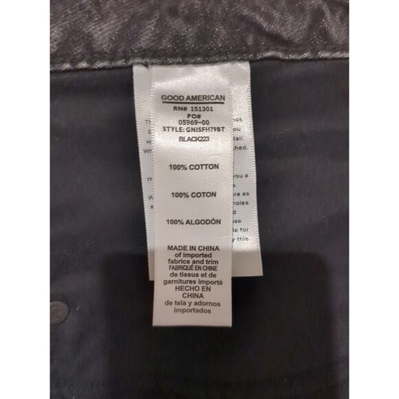 Good American Good 90s High Rise Black Distressed Frayed denim shorts size 10/30 - Picture 12 of 14